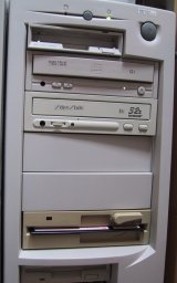 搭載された5インチFDD